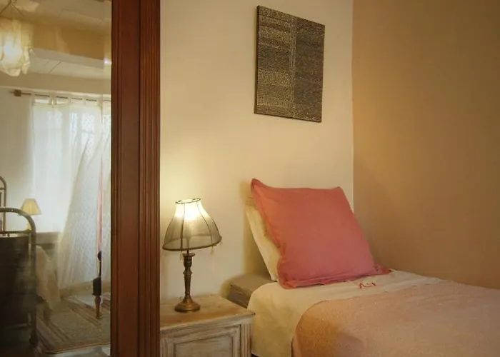Les D'elise Bed & Breakfast